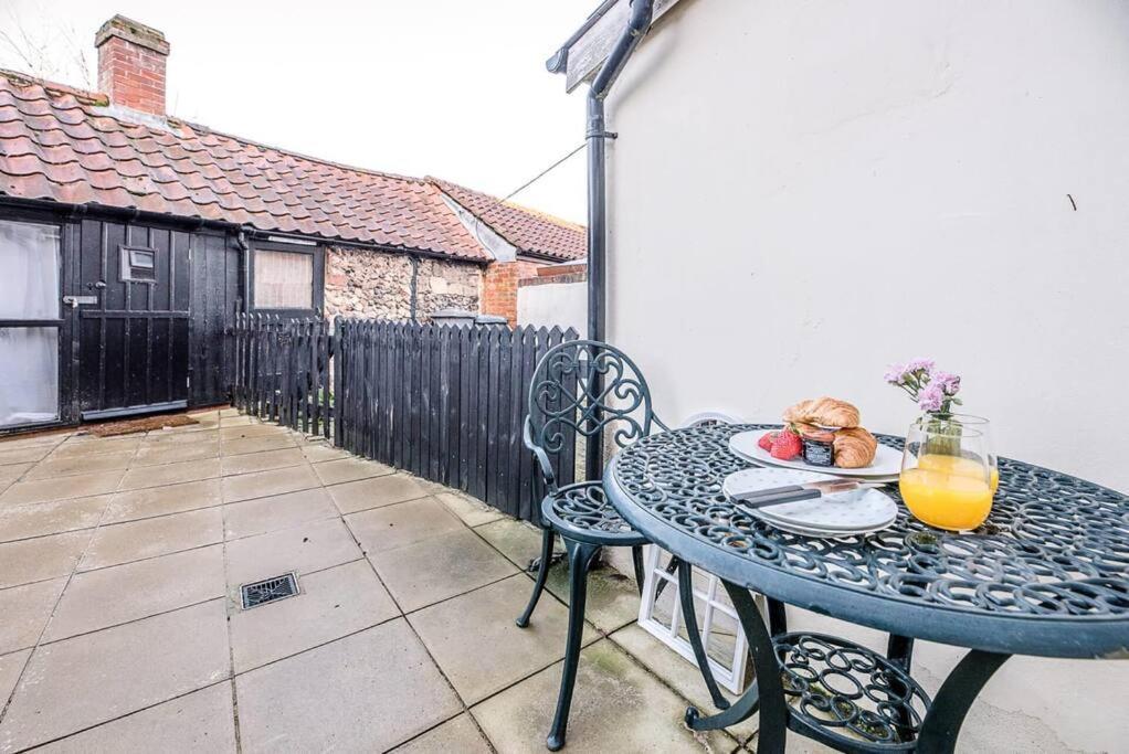 Button Cottage, Wickham Market Luaran gambar